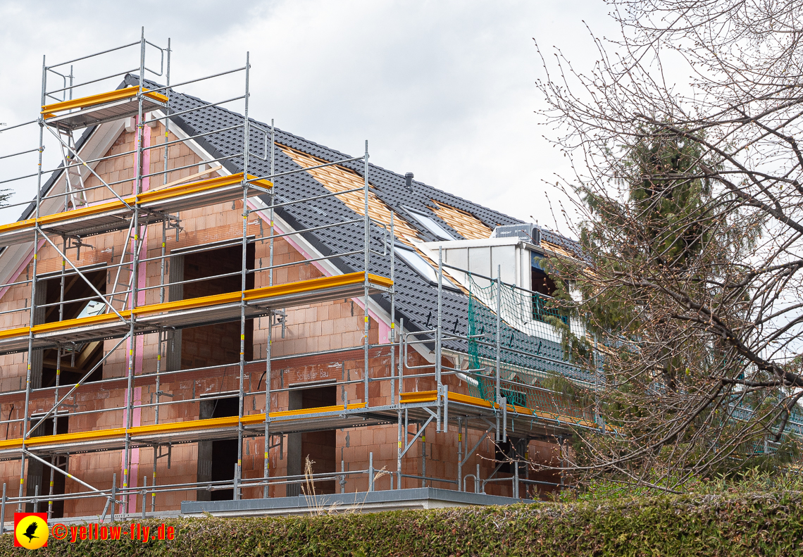 27.04.2023 - Burgfotos von der Baustell Niederalmstraße 16 in Neuperlach
